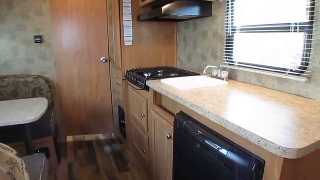 SOLD! 2016 Shasta Oasis 18FQ Travel Trailer, Front Queen / Rear Bath, 3150pds. Only $9,850 смотреть онлайн
