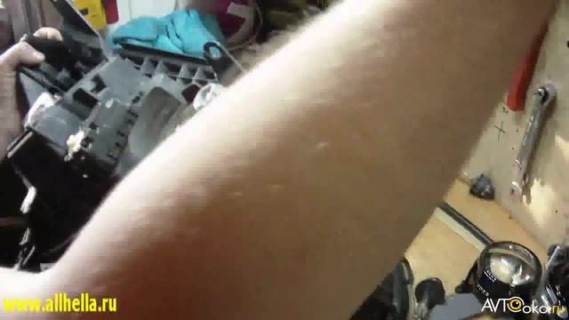 Ремонт фар Toyota Avensis своими руками Часть 5 Заключение Сборка фары смотреть онлайн