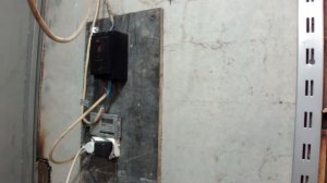 Антенна для радиоприемника в гараже