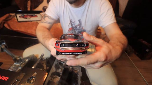 Ford Mustang boss 302 1969 snap on in 1:24 scale made by crown premiums смотреть онлайн