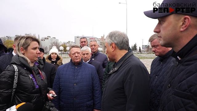 Поменяли речников на балерин? В Балакове помещения училища сдали в аренду под танцы смотреть онлайн