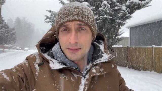 СИЭТЛ В СНЕГУ. КАК МЕСТНЫЕ ПЕРЕЖИВАЮТ ЗИМУ? смотреть онлайн