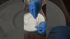 Разные способы использования перламутровых пигментов с эпоксидной смолой.