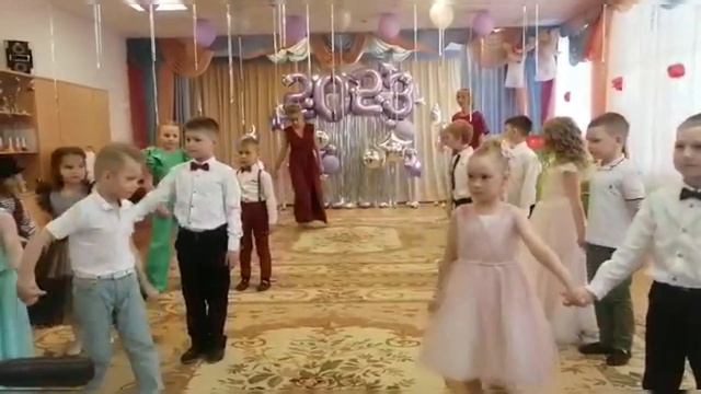 Прощальный танец на выпускной в детском саду смотреть онлайн