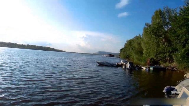 Квадроцикл Hummer 250CC - Занырнул с понтона! Проехал вдоль берега! смотреть онлайн