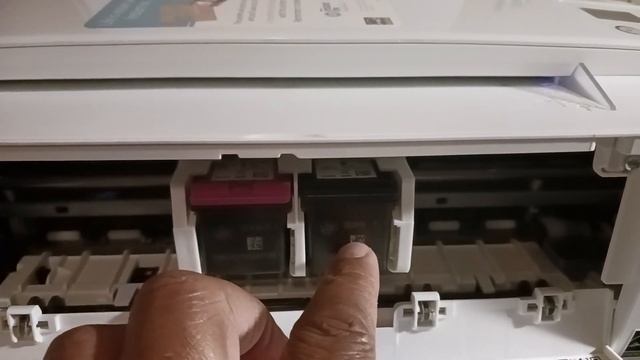 How to replace the ink cartridge of HP DeskJet 3772 смотреть онлайн