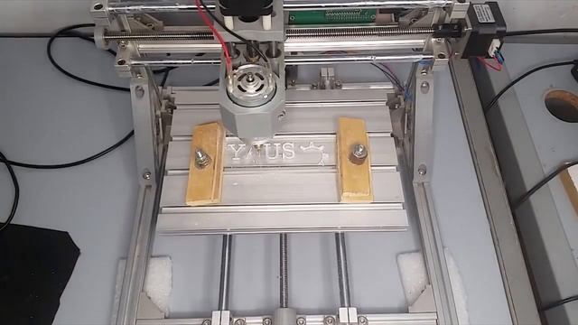 Фрезеровка оргстекла - станок CNC 3018 смотреть онлайн