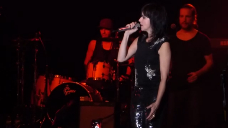 “99 Luftballons“ Nena@Playstation Theater New York 10⁄4⁄16