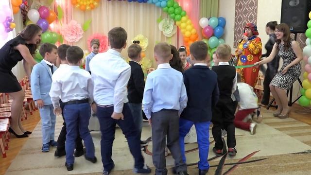 Выпускной 2017 в 6 группе детсада №164 смотреть онлайн