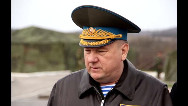 Су-25 был сбит ракетой с тепловой головкой самонаведения, заявил Шаманов. смотреть онлайн