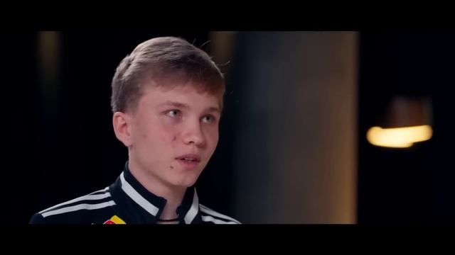 S1MPLE vs M0NESY vs DEGSTER. АВАПЕРЫ ОЦЕНИВАЮТ ДРУГ ДРУГА. СЕКРЕТЫ от ПРО-ИГРОКОВ. ПЕРЕВОД смотреть онлайн