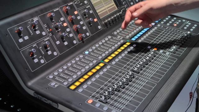 Midas M32 Live - The Ultimate Walkthrough | RedOne Music Canada смотреть онлайн