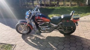 Suzuki VZ800 Marauder 2000