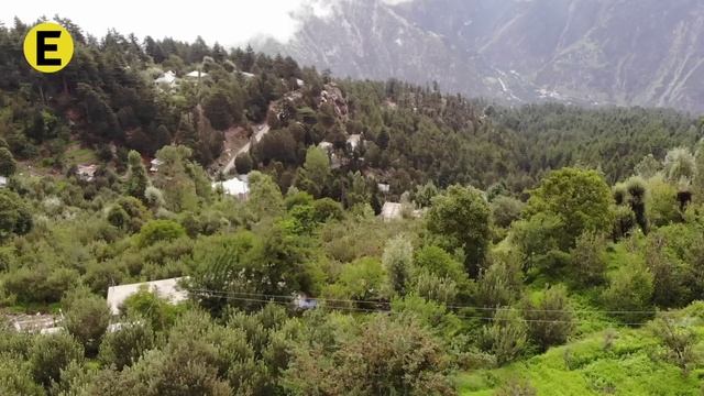 Почему большинство индийцев живут выше этой черты? смотреть онлайн