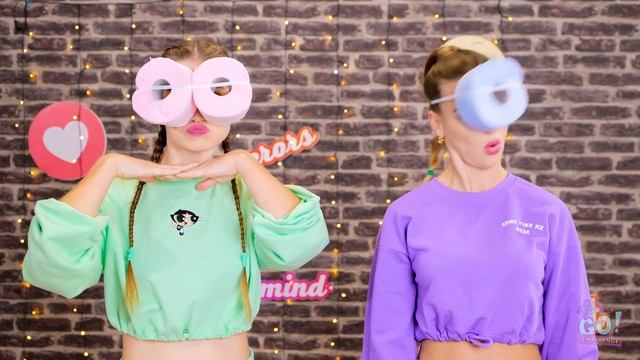 WE TESTED BEST VIRAL TikTok TRICKS! Blue Line Filter! Time Warp Scan Challenge By 123 GO! CHALLENGE смотреть онлайн