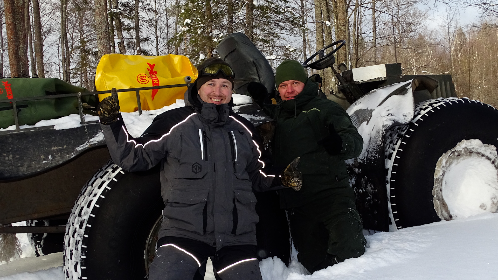 На вездеходе по пухляку \ Охота на бобра #27 / Снимаем капканы смотреть онлайн