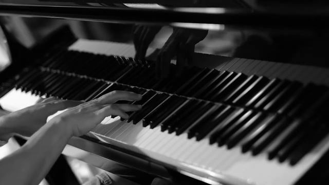 Scriabin - Prelude, Op. 11, No. 13 [Played by Evgeni Kumanov] смотреть онлайн