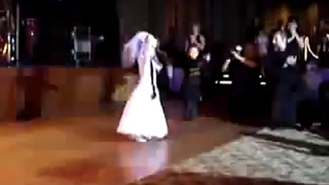 танец картули(Грузия).avi смотреть онлайн