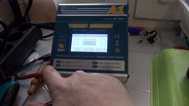 Зарядное устройство EV-PEAK A1 смотреть онлайн