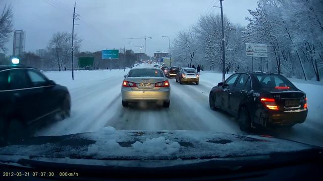 А783МР на встречке 21.03.2012 время 07-37.mp4 смотреть онлайн
