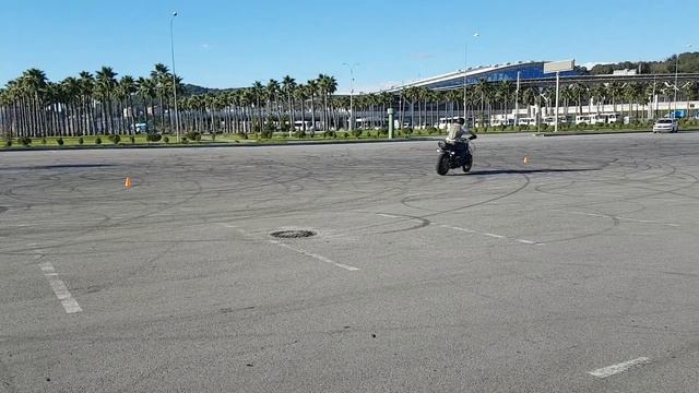 В Сочи выдалась погодка 18.10.2016г. Все катают. смотреть онлайн