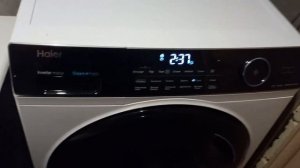 Распаковка — Стирально-сушильная машина Haier HWD80-BP14959A