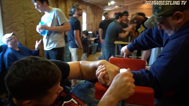 Schoolboy VS Bodybuilder | Arm Wrestling Rematch ? 2020 смотреть онлайн