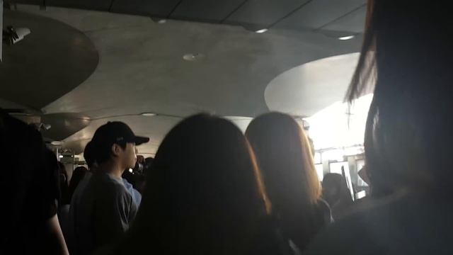 170625 SHINee Incheon Airport Arrival смотреть онлайн