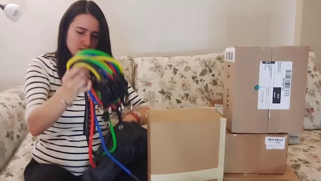 ПОТЕРЯННЫЕ ПОСЫЛКИ ПО $5. РАСПАКОВКА ПОТЕРЯННЫХ ПОСЫЛОК С AMAZON. СУПЕР НАХОДКИ! Посылки Канада. смотреть онлайн