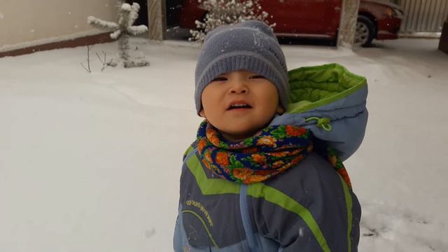 Малик во время снегопада смотреть онлайн