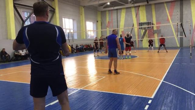 Волейбол. Ветераны. Игра за 1 место смотреть онлайн