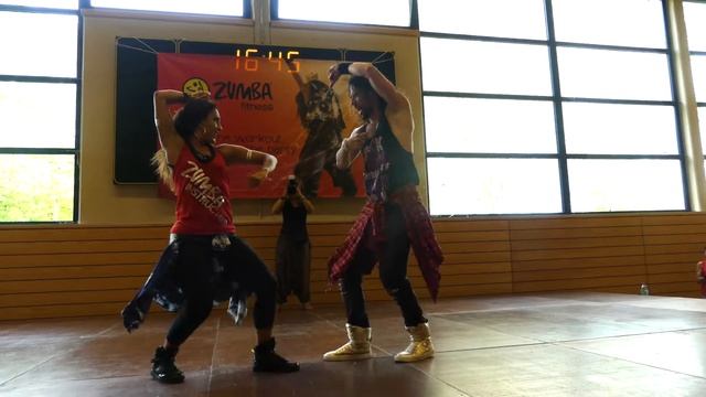 FIEBRE RICKY MARTIN *ZUMBA смотреть онлайн