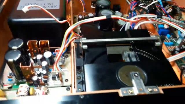Sony CDP-X707ES смотреть онлайн