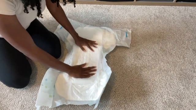 Trying On Bulky Printed ADULT DIAPERS| ABUniverse Kiddo Adult Diaper