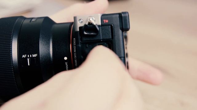 Sony A7C Review | Technophobia смотреть онлайн