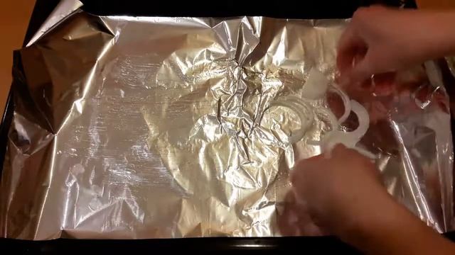 Карп запеченный в духовке с лимоном и луком, в фольге (ПП) смотреть онлайн