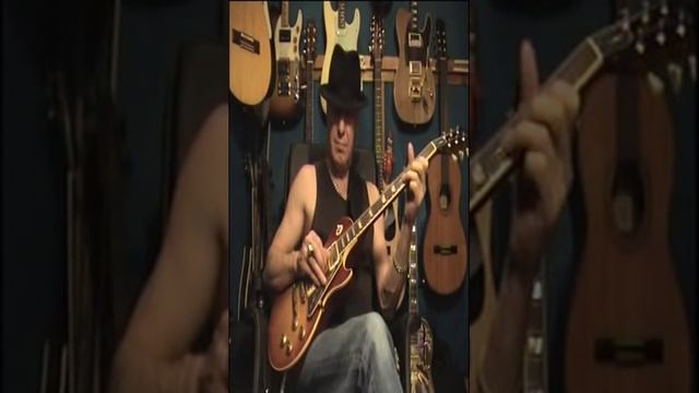 music room blues 11 Carlos Santana piece samba pa ti смотреть онлайн