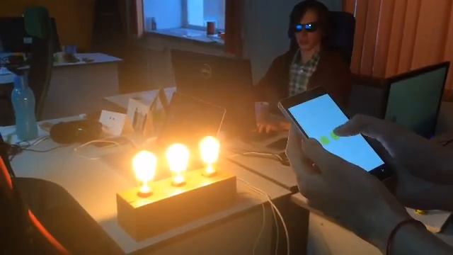 Управляем светом со смартфона смотреть онлайн