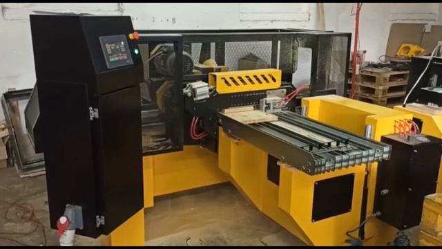 Tenoning machine for the hive body. Станок шипорезный для корпуса улья. смотреть онлайн