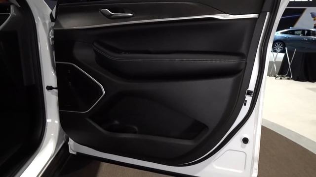 Is the 2022 Jeep Grand Cherokee Black Edition the BEST midsize SUV to BUY? смотреть онлайн