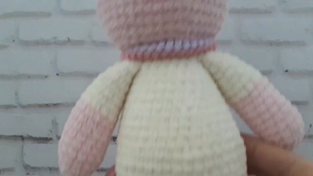 Мастер-класс по вязанию поросёнка (по ссылке) смотреть онлайн