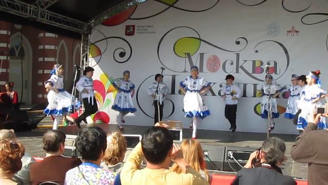Ансамбль "Полюшко" школа № 426 Москва. смотреть онлайн