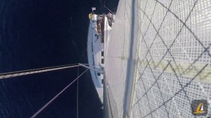 Уборка парусов на яхте — урок 11 | Школа яхтинга Sailing Time