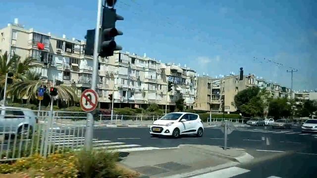 Bat- Yam Israel Don't Stop смотреть онлайн