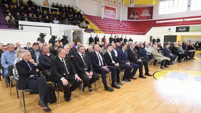 Komemoracija za Petra Skansija u dvorani Gripe смотреть онлайн
