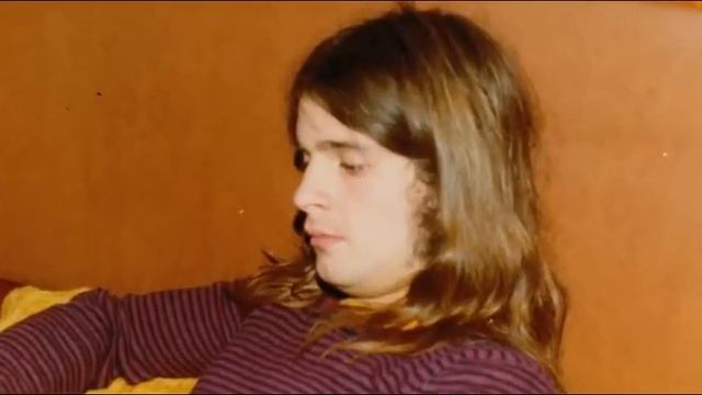 35 лет работать на заводе. Мнение Оззи смотреть онлайн