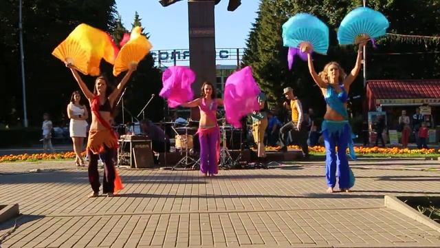 ШОУ ВЕЙЛЫ - МАРДЖАНА смотреть онлайн
