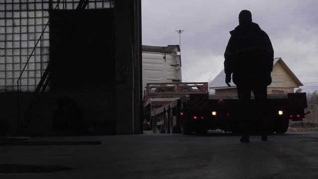 Универсальный поворотный стол: процесс изготовления и отправки смотреть онлайн