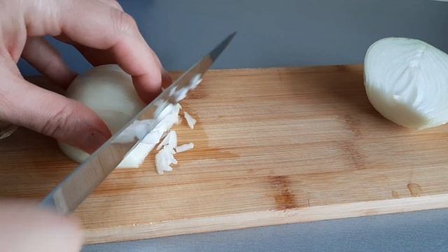 БЕРУ ФАРШ, КАРТОФЕЛЬ И МОРКОВКУ и готовлю ВКУСНЫЙ УЖИН смотреть онлайн