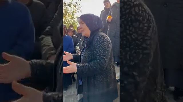 Женщины Лакии посетили город Дербент / Сестры Лакии смотреть онлайн